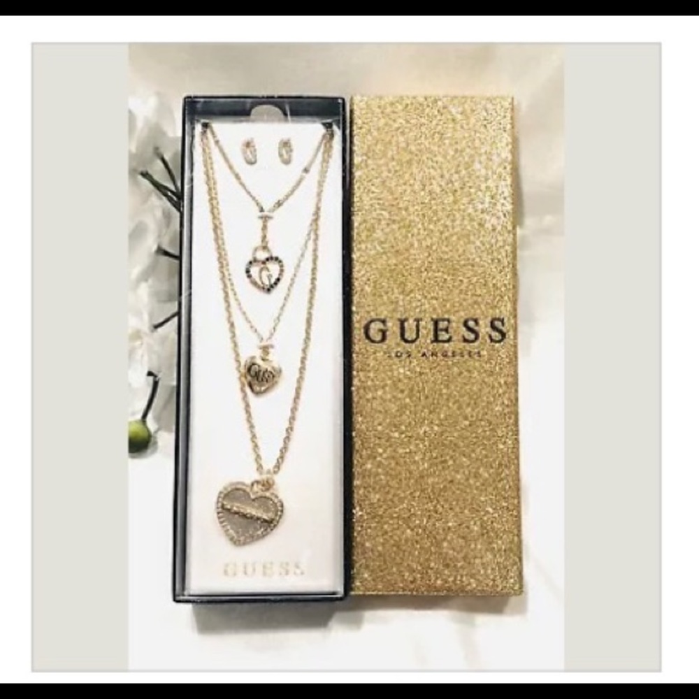 🌺GUESS Triple Hearts Layering Necklace W/Earrings